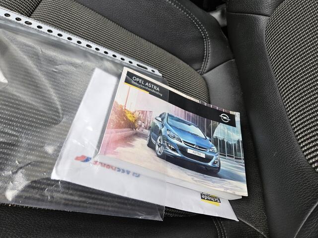 Opel Astra 1.4 Turbo Cosmo