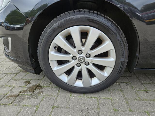 Opel Astra 1.4 Turbo Cosmo