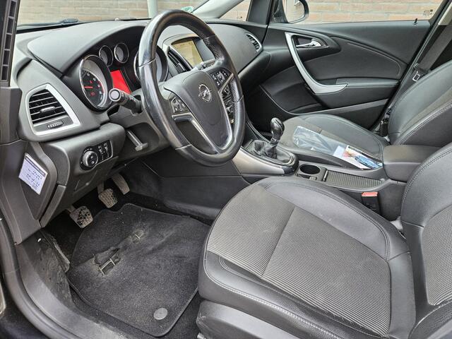 Opel Astra 1.4 Turbo Cosmo