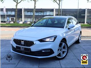 SEAT LEON Sportstourer 1.4 TSI eHybrid PHEV 204PK | Achteruitrijcamera | Carplay | Adaptive Cruise | Stoel&Stuurverwarming | Getint glas | Trekhaak |