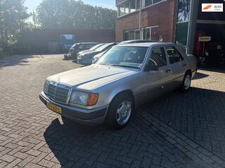 MERCEDES-BENZ 200 200-500 (W124)