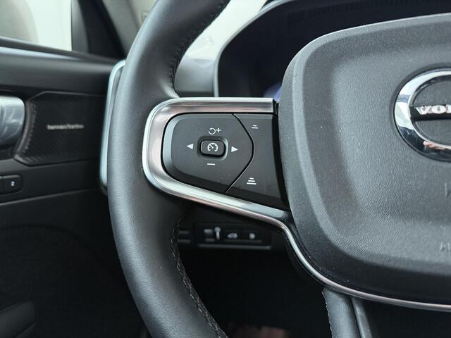 Volvo XC40 1.5 T5 Plug-in hybrid Ultimate Bright | 262 PK | SoH 93% | Panoramadak | Leder interieur | Adaptive Cruise Control | Harman Kardon audio |