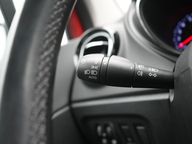 Renault Captur TCe 130 Intens - RIJKLAARPRIJS - Achteruitrijcamera - Cruise Control