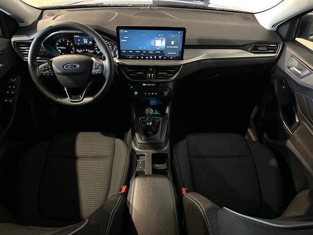 Ford Focus 1.0 EBH TITANIUM l NAP l 125PK l LED l CARPLAY l PDC l GROOT SCHERM l