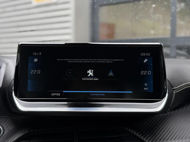 Peugeot 2008 1.2 PureTech GT l Focal HiFi l Blis l Camera l Navigatie l Stoelverwarming