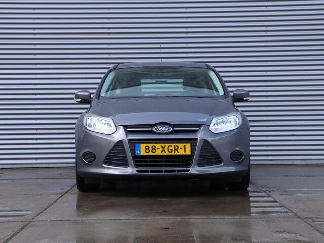 Ford Focus 1.0 EcoBoost Trend NavigatieParkeersens.Trekhaak