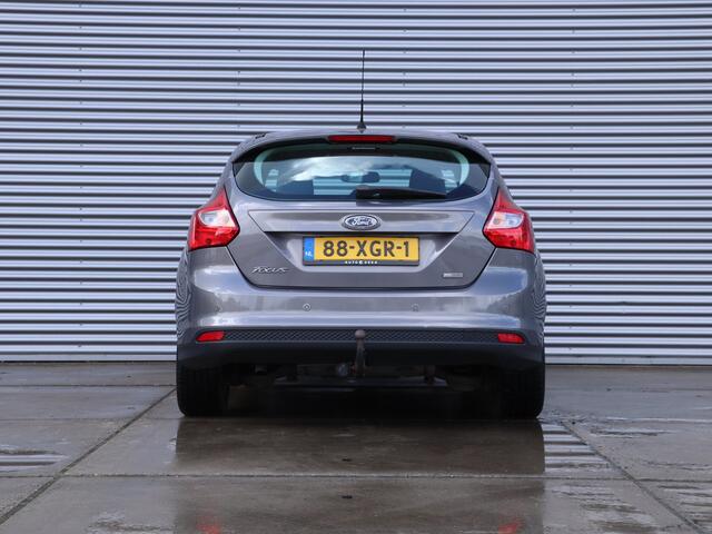 Ford Focus 1.0 EcoBoost Trend NavigatieParkeersens.Trekhaak