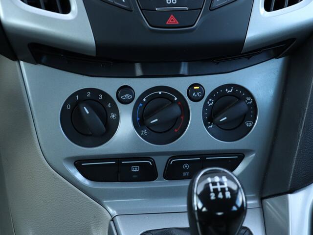 Ford Focus 1.0 EcoBoost Trend NavigatieParkeersens.Trekhaak