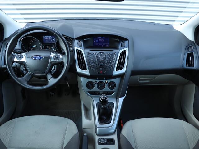 Ford Focus 1.0 EcoBoost Trend NavigatieParkeersens.Trekhaak