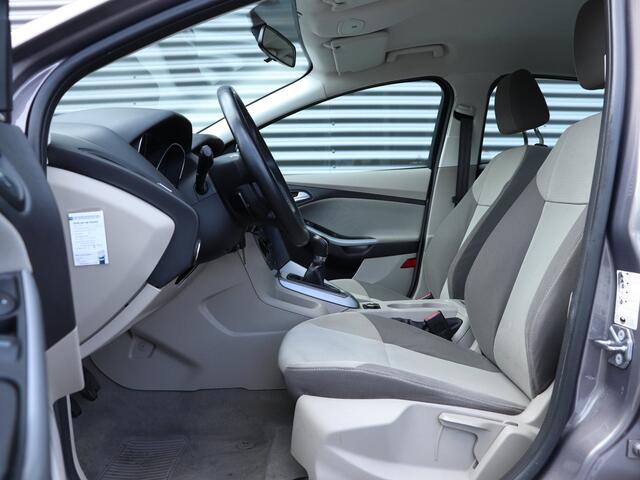 Ford Focus 1.0 EcoBoost Trend NavigatieParkeersens.Trekhaak