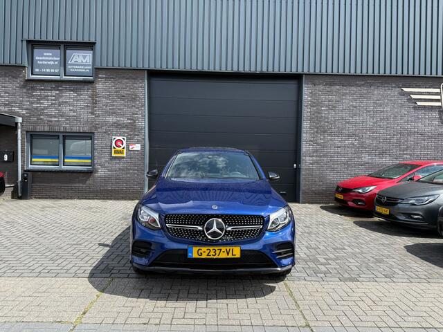 Mercedes-Benz GLC Coup� 250 4MATIC Business Solution AMG | 1E EIGENAAR | 12MND GARANTIE | SCHUIFDAK | BURMESTER | AIRCO | ACC | TREKHAAK | CARPLAY | LED | SFEER |