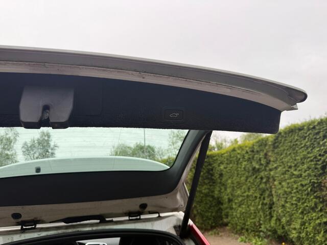Volvo XC60 2.4 D5 R-Design