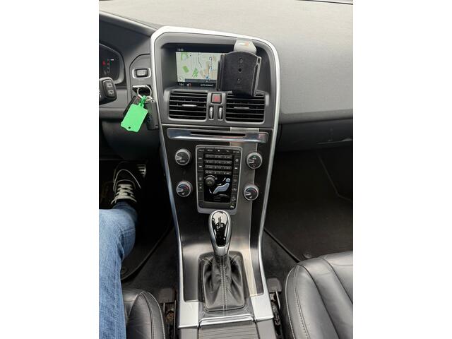 Volvo XC60 2.4 D5 R-Design