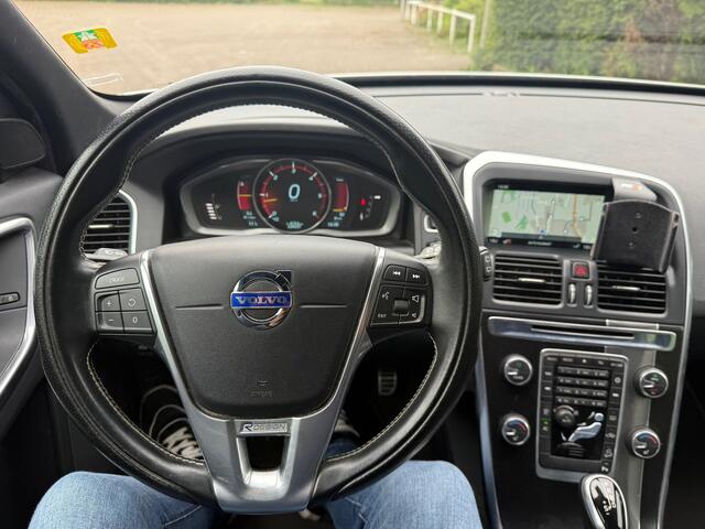 Volvo XC60 2.4 D5 R-Design