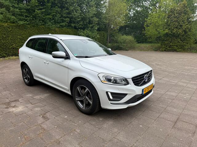 Volvo XC60 2.4 D5 R-Design
