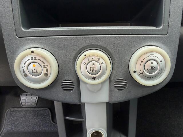 Mitsubishi Colt 1.3 Invite Automaat [ airco,audio,lmv ]