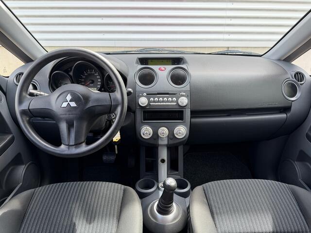 Mitsubishi Colt 1.3 Invite Automaat [ airco,audio,lmv ]