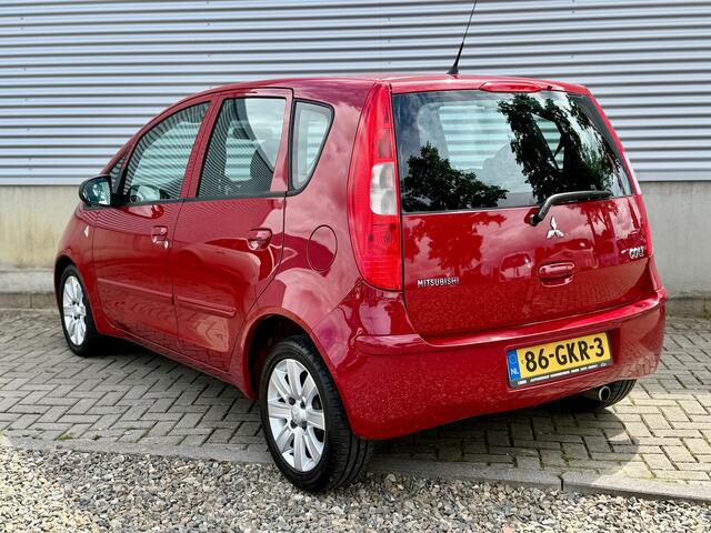 Mitsubishi Colt 1.3 Invite Automaat [ airco,audio,lmv ]