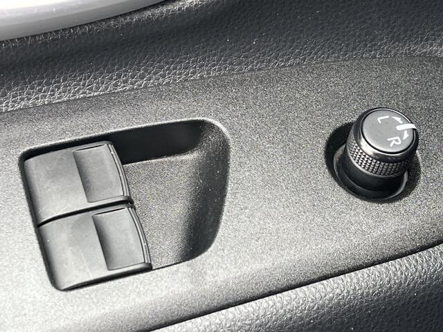 Toyota Aygo X 1.0 VVT-i S-CVT Pulse | Airconditioning | Stoelverwarming | Licht metalen velgen | Bi-tone exterieur |