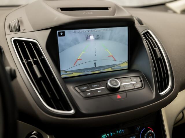 Ford C-MAX 1.5 Titanium 150Pk APPLE CARPLAY, NAVIGATIE, CLIMATE, STOELVERWARMING, SONY AUDIO, SPORTSTOELEN, CAMERA, GETINT GLAS, TREKHAAK, E APK, STAAT