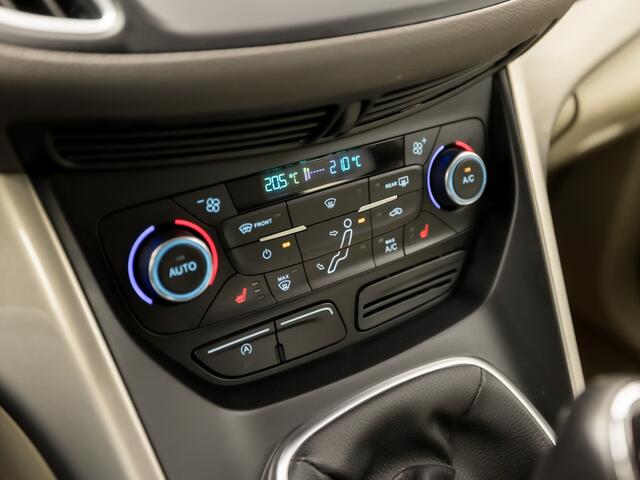 Ford C-MAX 1.5 Titanium 150Pk APPLE CARPLAY, NAVIGATIE, CLIMATE, STOELVERWARMING, SONY AUDIO, SPORTSTOELEN, CAMERA, GETINT GLAS, TREKHAAK, E APK, STAAT