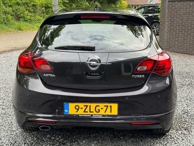 Opel Astra 1.6 Turbo OPC Line Xenon 19'' LMV Navigatie Cruise Control LEDER AUTOMAAT