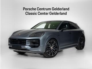 PORSCHE CAYENNE Coup� E-Hybrid Black Edition