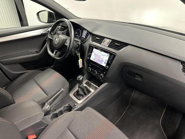 Skoda Octavia Combi 1.0 TSI Greentech Sport Business TREKHAAK CARPLAY NAVI ECC CRUISE.
