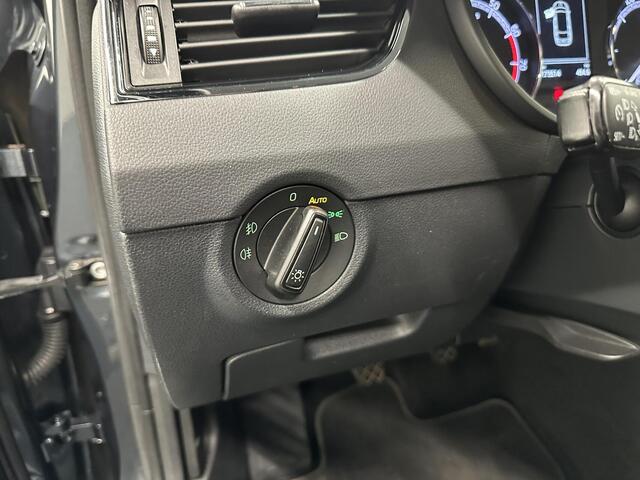 Skoda Octavia Combi 1.0 TSI Greentech Sport Business TREKHAAK CARPLAY NAVI ECC CRUISE.