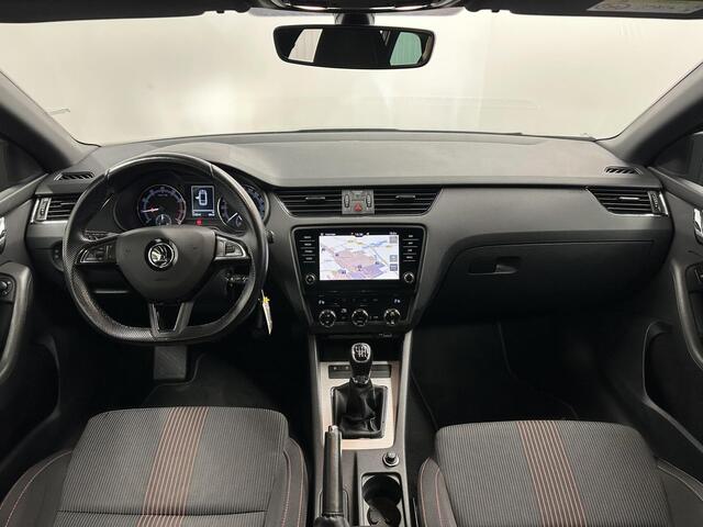 Skoda Octavia Combi 1.0 TSI Greentech Sport Business TREKHAAK CARPLAY NAVI ECC CRUISE.