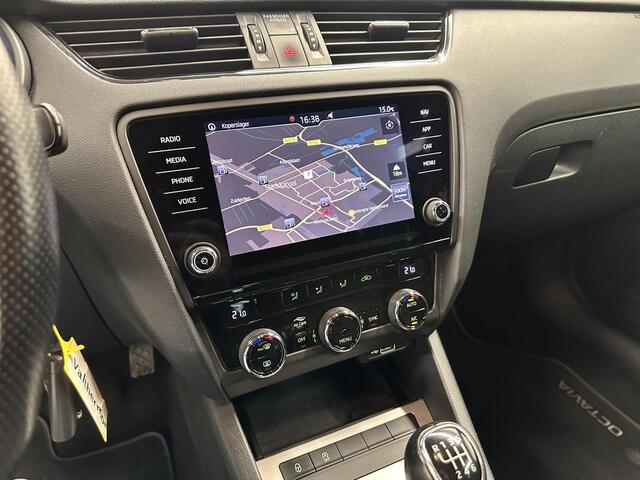 Skoda Octavia Combi 1.0 TSI Greentech Sport Business TREKHAAK CARPLAY NAVI ECC CRUISE.