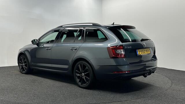 Skoda Octavia Combi 1.0 TSI Greentech Sport Business TREKHAAK CARPLAY NAVI ECC CRUISE.
