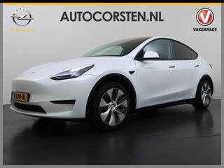 TESLA Model Y RWD 300PK LFP Accu SOH 92,5% Trekhaak Warmtepomp Leder Navi Ecc Adap.Cruise Panoramadak Camera's Stuur+Stoelverwarming Led Traffic-Aware Cruise Control Toybox Elek.Achterklep 1.600KG Trekgewicht 1e Eigenaar Origineel Nederlandse Auto