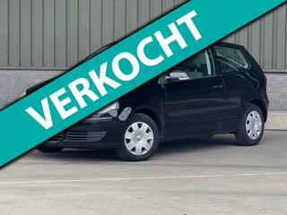 Volkswagen Polo 1.4 / Automaat / e APK / 16V Trendline