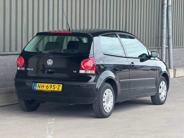 Volkswagen Polo 1.4 / Automaat / e APK / 16V Trendline