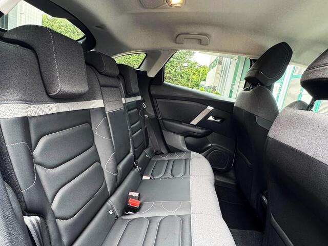 Citroen C4 1.2 /Hud/Keyles/Leder/Led/Carplay/Camera/stoelverwarming/Aut