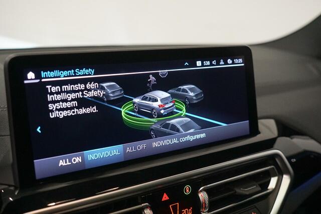 BMW X3 iX3 Executive 80 kWh M-Sport | Panoramadak | Elektr. Trekhaak | Driving Assistant Professional