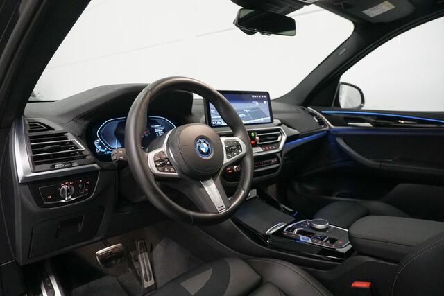 BMW X3 iX3 Executive 80 kWh M-Sport | Panoramadak | Elektr. Trekhaak | Driving Assistant Professional