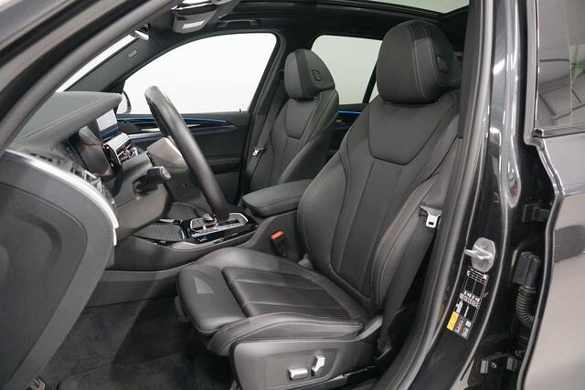 BMW X3 iX3 Executive 80 kWh M-Sport | Panoramadak | Elektr. Trekhaak | Driving Assistant Professional