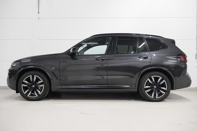 BMW X3 iX3 Executive 80 kWh M-Sport | Panoramadak | Elektr. Trekhaak | Driving Assistant Professional