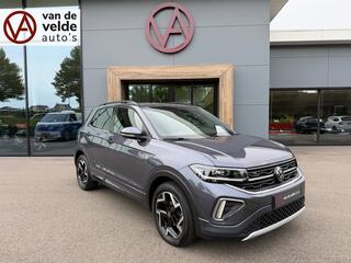VOLKSWAGEN T-Cross 1.5 TSI 150pk DSG R-Line | Camera | Trekhaak | Navi | IQ light | Rijklaar incl. garantie