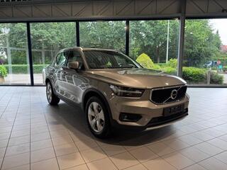 VOLVO XC40 XC40 1.5 T2 Momentum Pro Geartronic