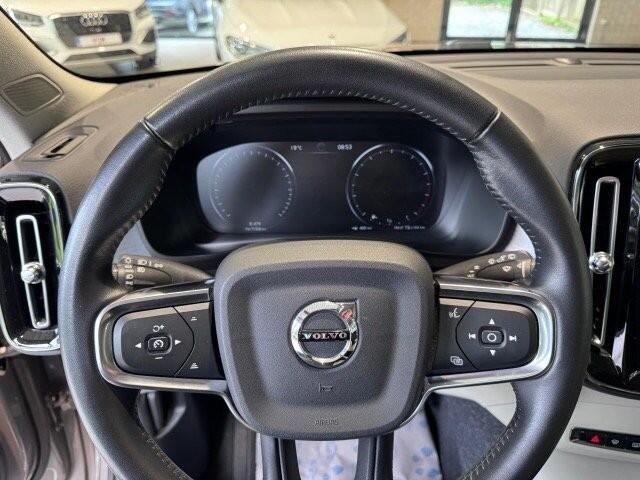 Volvo XC40 1.5 T2 Momentum Pro Geartronic