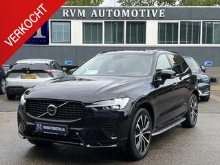 VOLVO XC60 2.0 T8 Plug-in hybrid AWD Ultimate Dark Volvo XC60 VOLVO DEALER ONDERHOUDEN | PANODAK | ELEKTRISCHE TREKHAAK | CAMERA | STOEL- & STUURVERWARMING | HEAD-UP DISPLAY | MEMORY SEATS | HARMAN & KARDON | 20 INCH | RIJKLAAR + 12 MND BOVAG