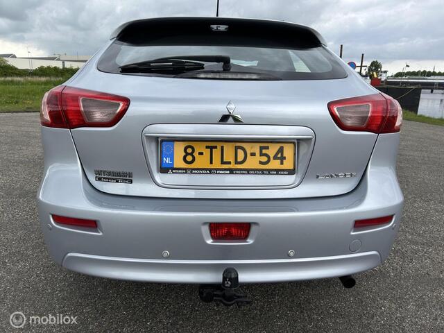 Mitsubishi Lancer Sportback 1.6 Limited Edition , Trekhaak