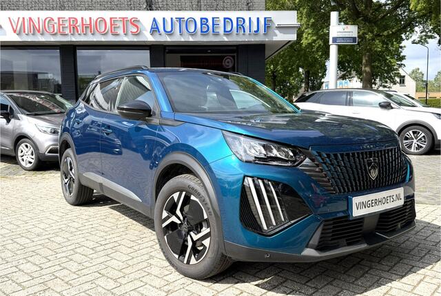 Peugeot 2008 Benzine 100 Pk  Draadloos Aple Carplay / Android Auto  Climate & Cruise Control  Parkeersensoren Voor en Achter  Vingerhoets; Vierde Generatie Ee