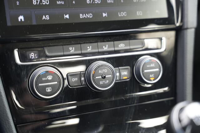 Volkswagen Golf 1.2 TSI Highline Cruise Control Groot Scherm