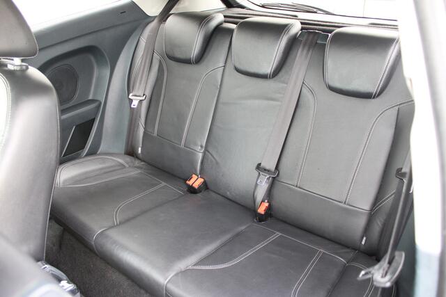Ford Fiesta 1.6 Metal | Cruise control | Stoelverwarming | Sportpakket | Lederen bekleding | Climate control | Voorruit verwarmd | Bluetooth | Lichtmetalen