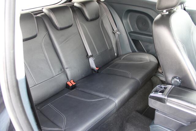 Ford Fiesta 1.6 Metal | Cruise control | Stoelverwarming | Sportpakket | Lederen bekleding | Climate control | Voorruit verwarmd | Bluetooth | Lichtmetalen
