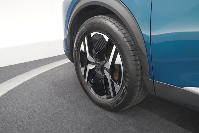Peugeot 2008 PureTech 100 Allure | Apple Carplay | Parkeersensoren | Climate Control | Cruise Control
